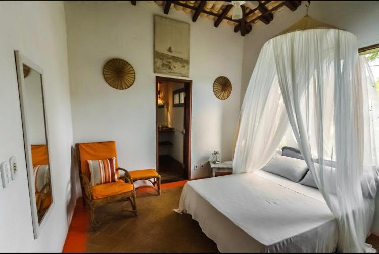 Espelho Bahia Blue House Bed & Breakfast Praia do Espelho Exterior foto