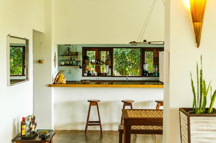 Espelho Bahia Blue House Bed & Breakfast Praia do Espelho Exterior foto