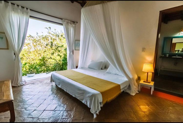 Espelho Bahia Blue House Bed & Breakfast Praia do Espelho Exterior foto
